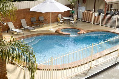 Courtyard Motor Inn - Accommodation Daintree 1
