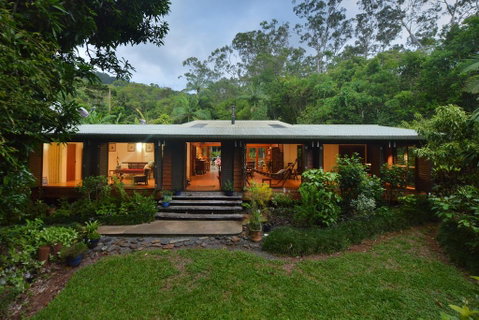 Cow Bay Homestay B&B - Accommodation Daintree 0