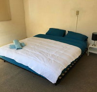 Cozy Spacious Terrace in Sydney's Eclectic Newtown - Accommodation Daintree