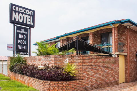 Crescent Motel Taree - Accommodation Daintree 0