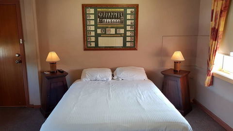 Cringila Hotel - Accommodation Daintree 3