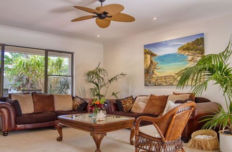 Cronulla Beach House B&B - Accommodation Daintree 2