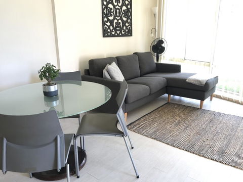 CRONULLA BREEZE - Accommodation Daintree 2