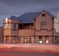 Cross Keys Hotel - Accommodation Daintree
