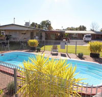 cross roads motel - Accommodation Daintree