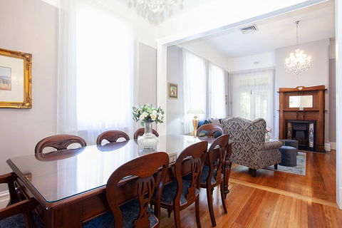 Culgoa Beautifully Refurbished 1896 Heritage House - Accommodation Daintree 2
