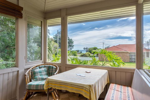 Dalmuir Homestead - Walk To Dromana Beach - Accommodation Daintree 1