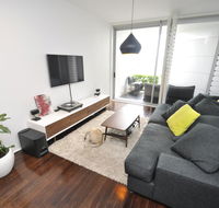 Darlinghurst Self-Contained Modern One-Bedroom Apartment 313 BUR - Accommodation Daintree