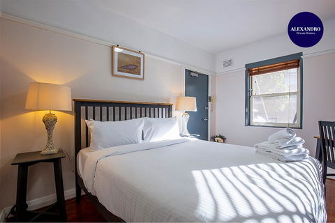 DARLINGHURST STUDIO // SHARED ROOFTOP SPACE - Accommodation Daintree 2