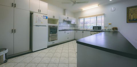 Darwin House - Accommodation Daintree 1