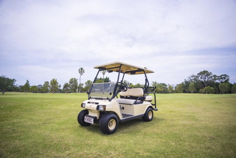 Daybreak On The Greens - Accommodation Daintree 0
