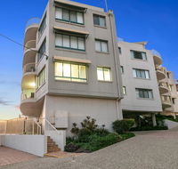 Deepwater Cove Unit 1 68 Lower Gay Tce Bulcock Beach - Accommodation Daintree
