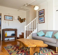 Delightful 3 Bedroom Apartment near Chapel Street in St Kilda - Accommodation Daintree