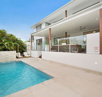 Deluxe on Water - Accommodation Daintree