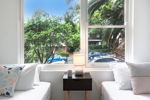 DENHAM DAZE (I677) -L'Abode - Accommodation Daintree 0