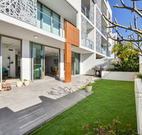 Designer Beach Apartment - Saffire Mooloolaba - Accommodation Daintree