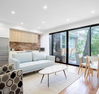 Designer Taste 2BR TownhouseHawthorn - Accommodation Daintree