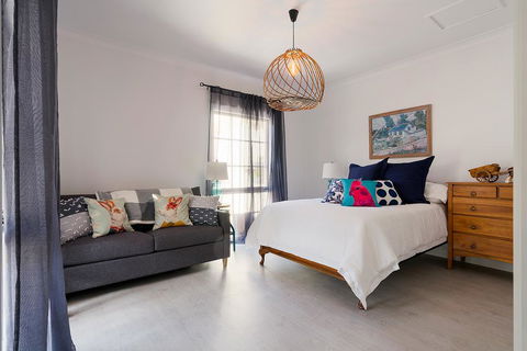 Designer Town Villa - Accommodation Daintree 3