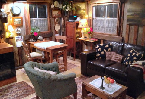 Devon Cottage - Accommodation Daintree 2