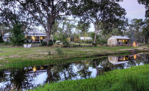 Diamondvale B&B Cottages Stanthorpe - Accommodation Daintree 3