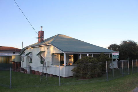 Dillons Cottage - Accommodation Daintree 0