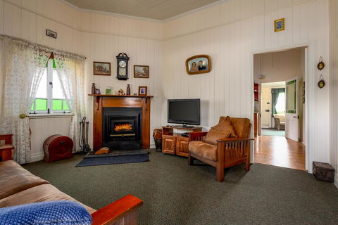 Dillons Cottage - Accommodation Daintree 3
