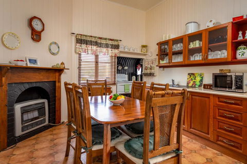 Dillons Cottage - Accommodation Daintree 2