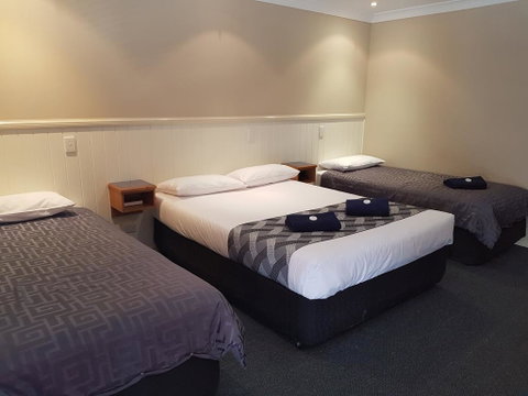 Dirranbandi Motor Inn - Accommodation Daintree 3