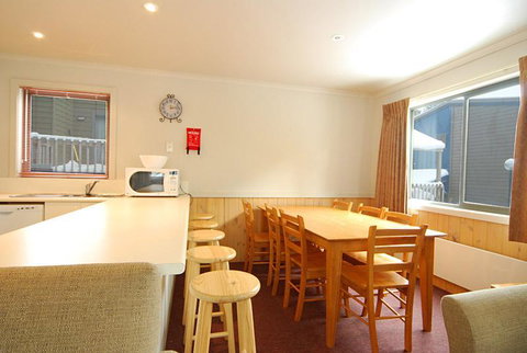 Discobulous 6 - Accommodation Daintree 2