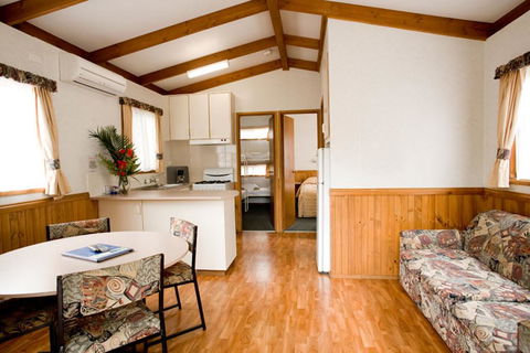 Discovery Parks - Emerald Beach - Accommodation Daintree 1
