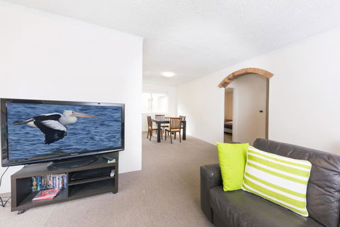 Dolphin Court 1/48 North Street - Accommodation Daintree 3