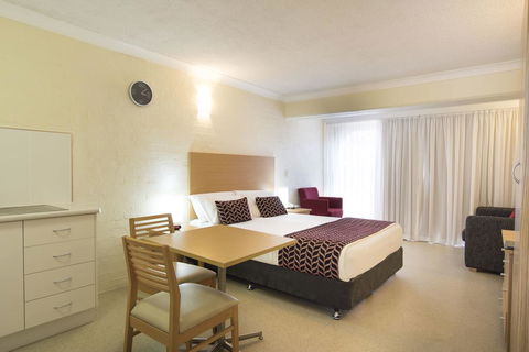 Don Pancho Beach Resort - Accommodation Daintree 3