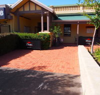 Dongara Hotel Motel - Accommodation Daintree