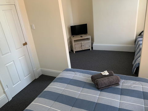 Donnybrook Hotel WA - Accommodation Daintree 3