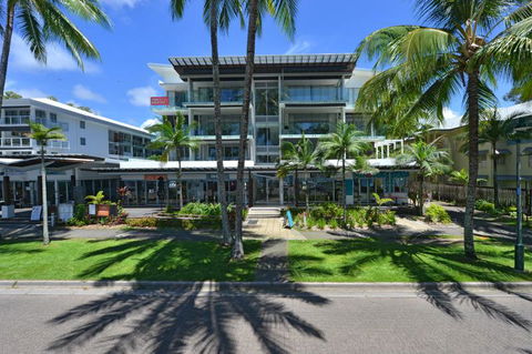 Drift Beachfront Condos - Accommodation Daintree 0