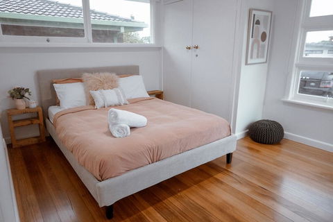 Dromana Beach House - Accommodation Daintree 0