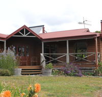 Eagle's Roost Farmstay BB - Accommodation Daintree