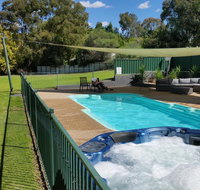Early Settlers Motel Tocumwal - Accommodation Daintree