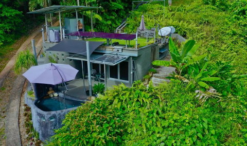 Earthship Daintree - Accommodation Daintree 3