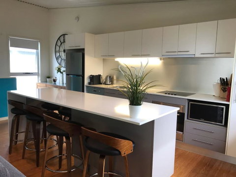 Easy Breezy Beach Shack - Accommodation Daintree 0