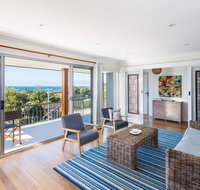 Easy Living at 14 Daphne Street - Accommodation Daintree