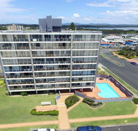 Ebbtide 2 - On Main Beach - Accommodation Daintree