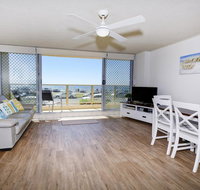 Ebbtide 3 - On Main Beach - Accommodation Daintree