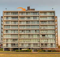Ebbtide 38 - On The Beach - Accommodation Daintree