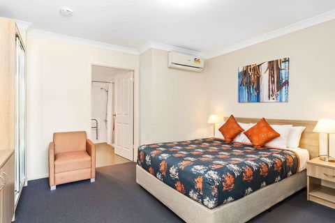 Econo Lodge Alabaster - Cowra - Accommodation Daintree 0