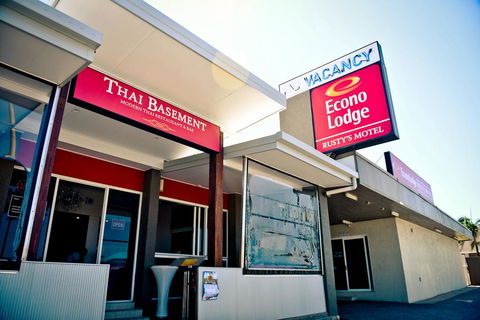 Econo Lodge Rusty's - Accommodation Daintree 1