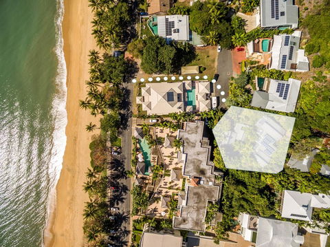 Elevated Beachside Sanctuary - Accommodation Daintree 1