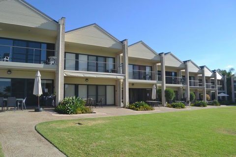 ELSINOR Townhouse 4 Mulwala - Accommodation Daintree 0
