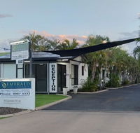 Emerald Motel Apartments - Accommodation Daintree
