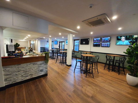 Empire Hotel Goulburn - Accommodation Daintree 2